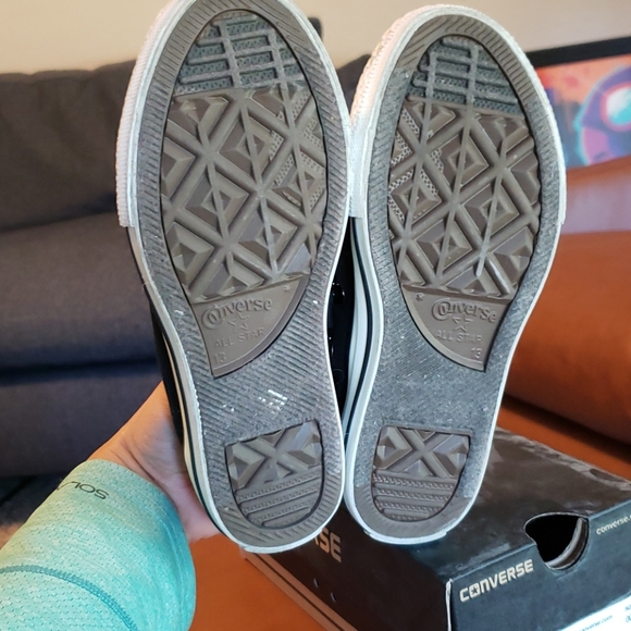 Kids Converse Chuck Taylors - Picture 3 of 3